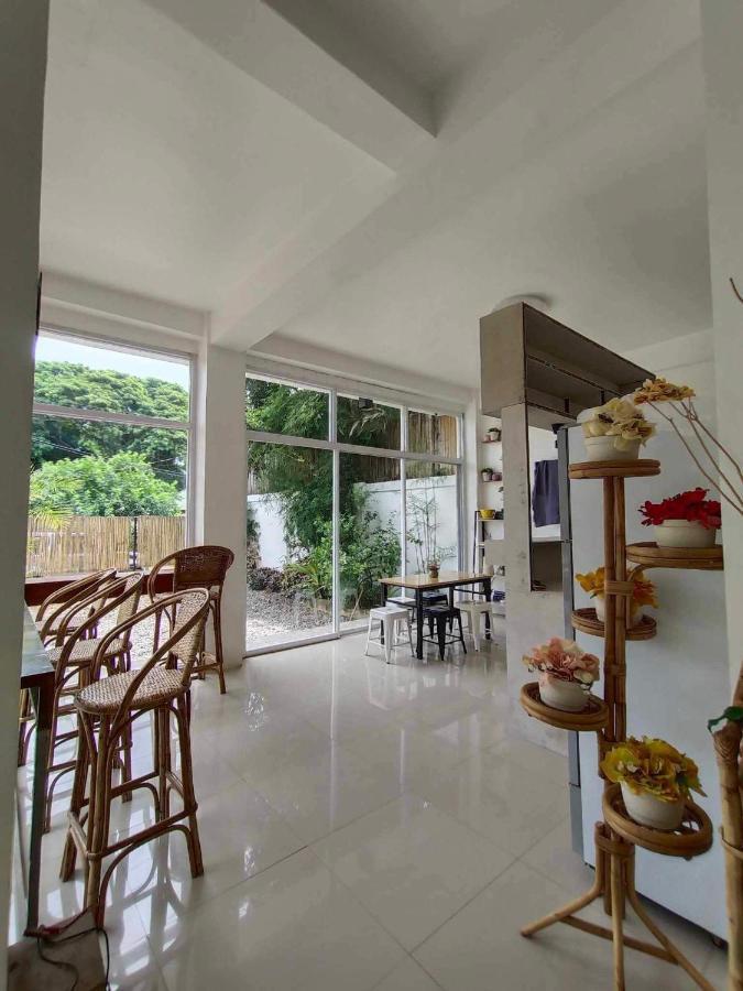 Frachette'S Bed & Breakfast Puerto Princesa Exterior foto