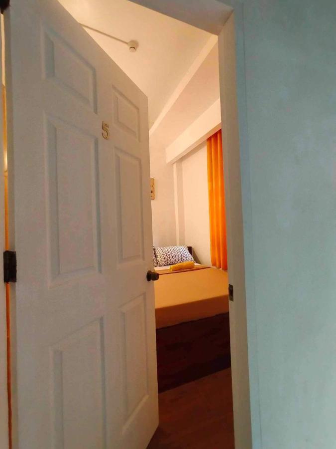Frachette'S Bed & Breakfast Puerto Princesa Exterior foto